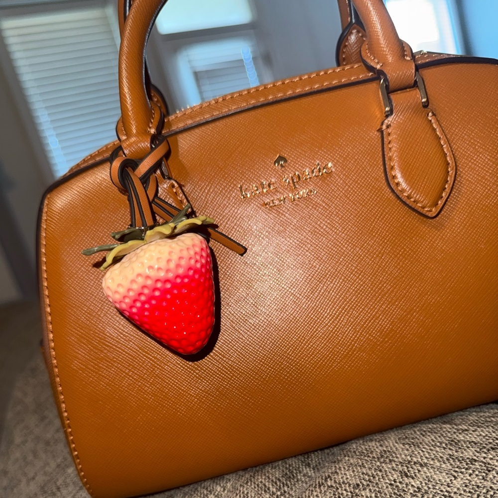 Life Like Strawberry Bag Charm-Med - Picture 3 of 5